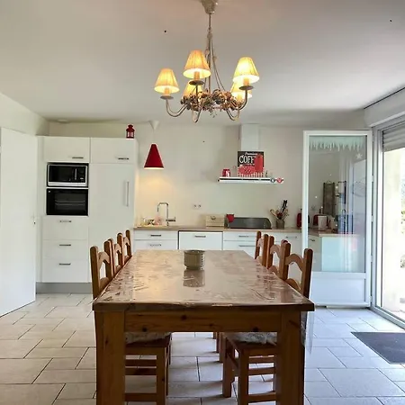 بيت للعطل La Maison De Fanlou كوتيريه