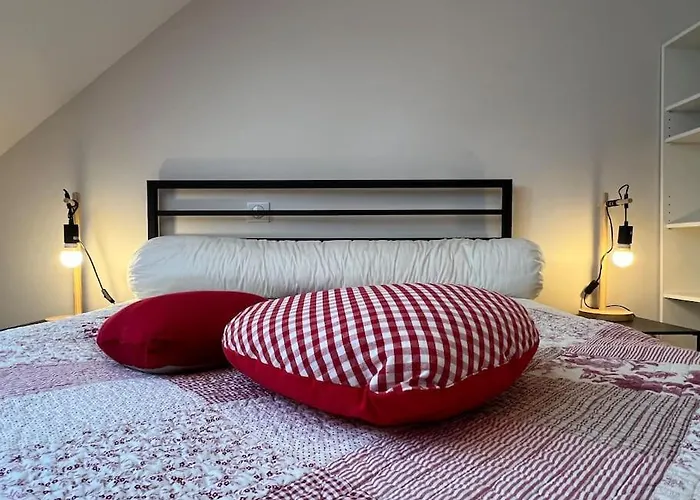 Semesterbostad La Maison De Fanlou *